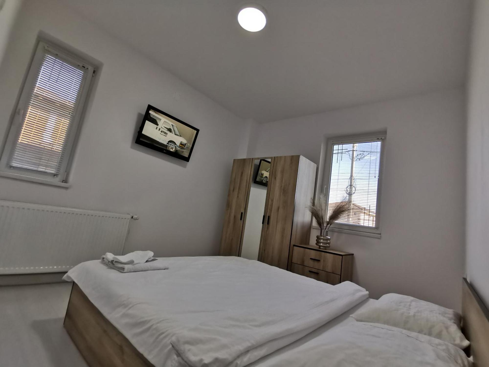 Casuta Cu Tei Villa Oradea Room photo